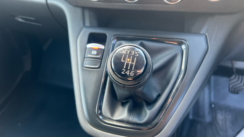 Nissan Townstar L1 Petrol 1.3 Tekna Van